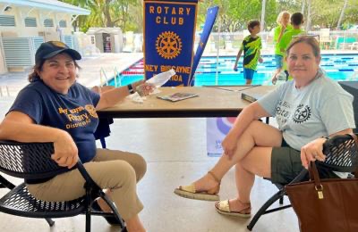 Cub Scout recruitment pool party features several community groups